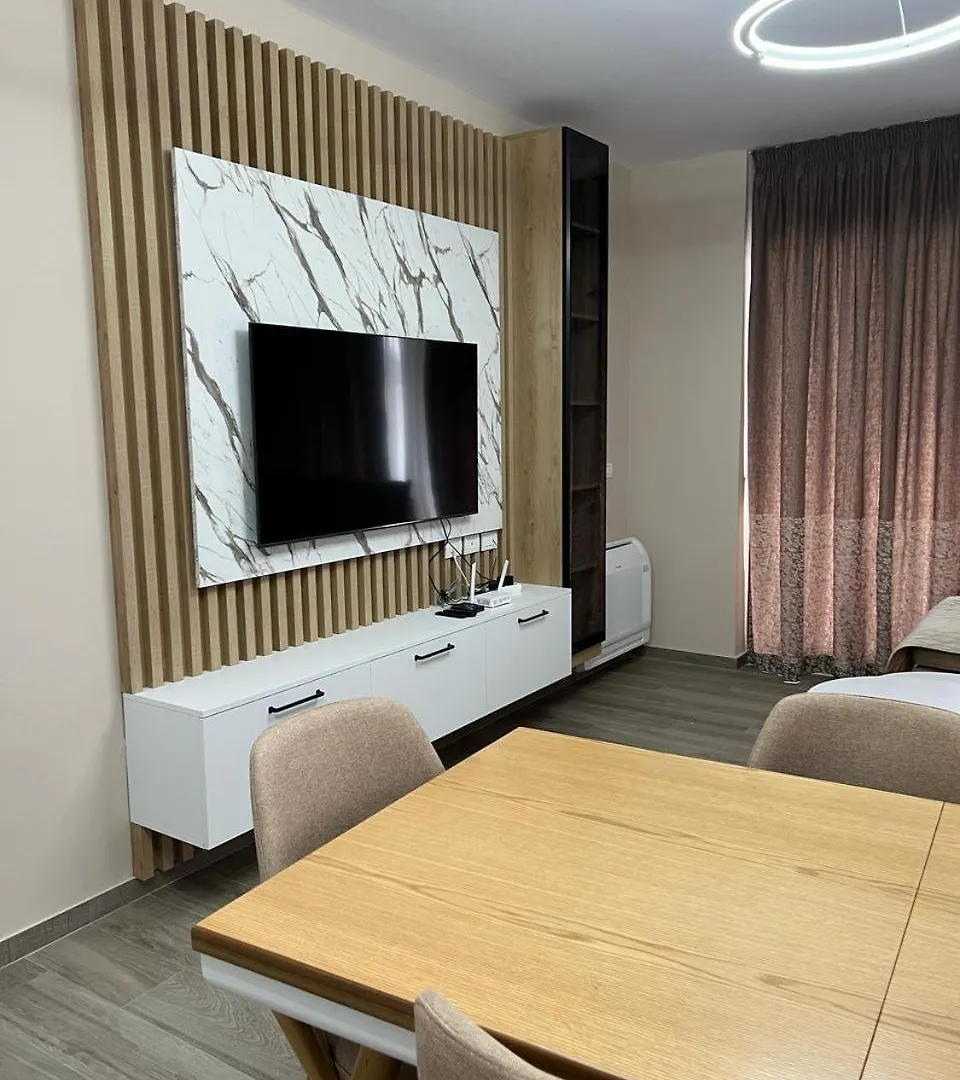 Large Apartment 2 Vlore