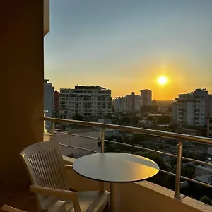 Ami Vlorë