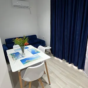 Apartament Luani, Wlora